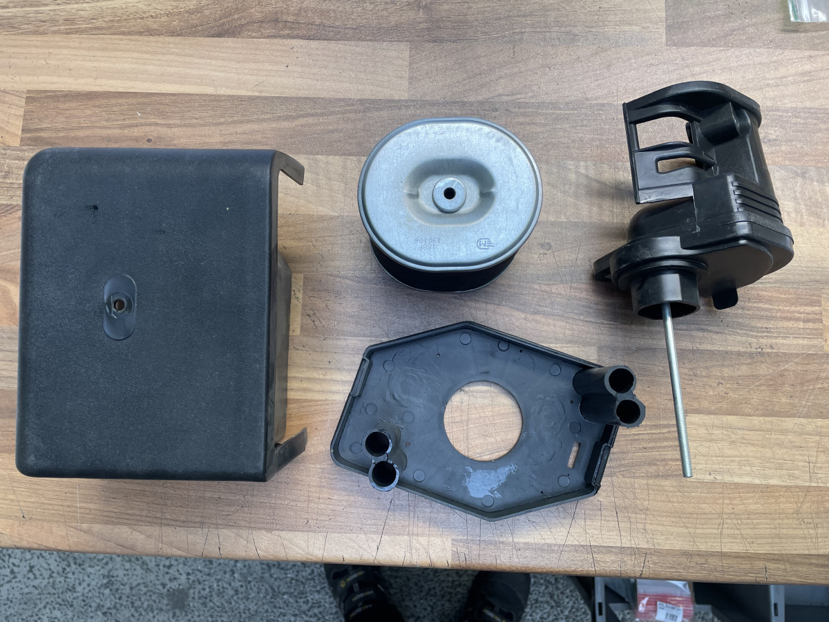 Luftfilter inkl. hus - Reservedele - F&H Com A/S